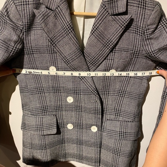 💅🏻Super chic oversized blazer💅🏻 - Picture 6 of 7